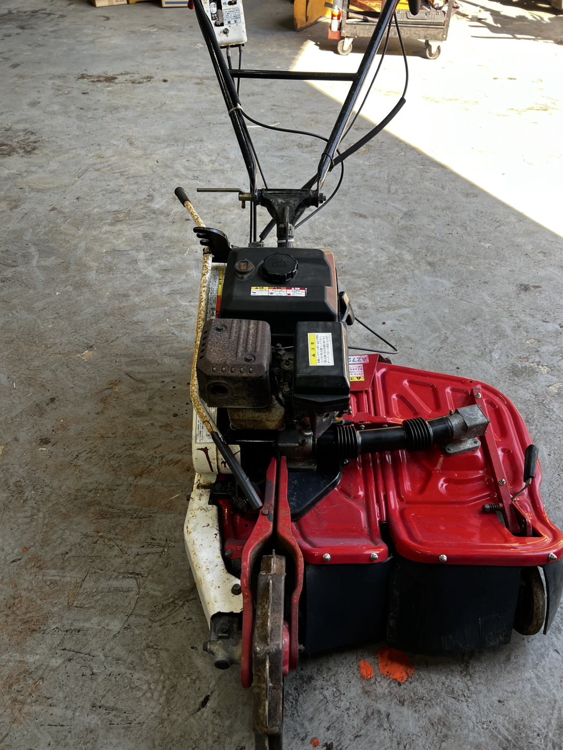 宮崎県オーレック 畦草刈り機 AZ726TL