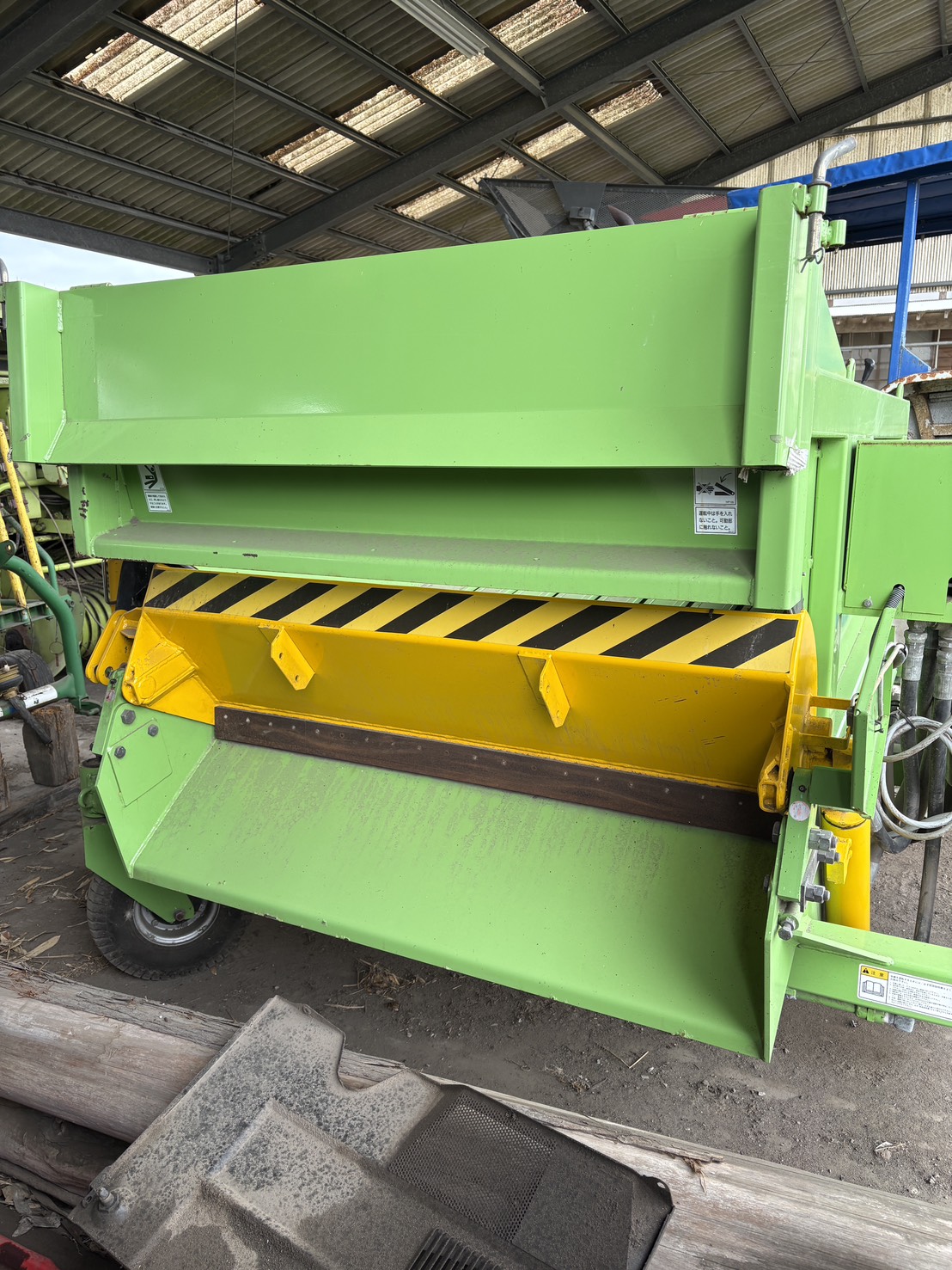 スター　ベールカッター　FRBC-120TS2